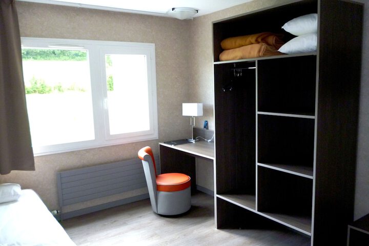 Room 18 of 41