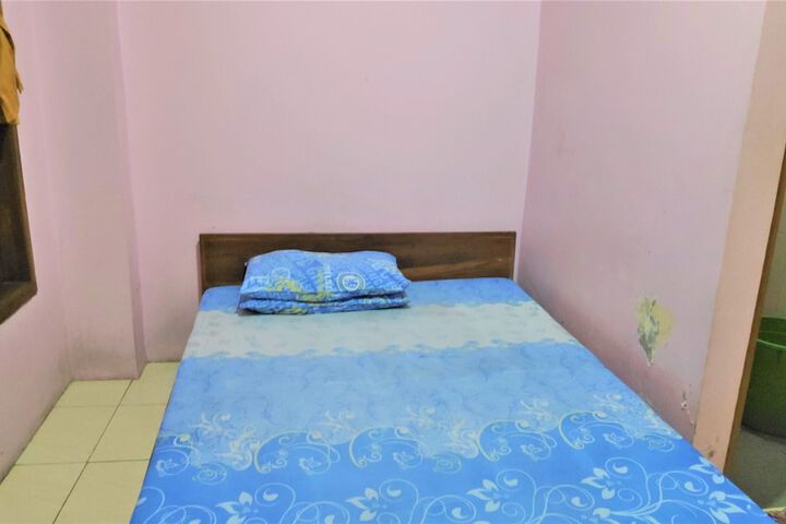 Room 10 of 46