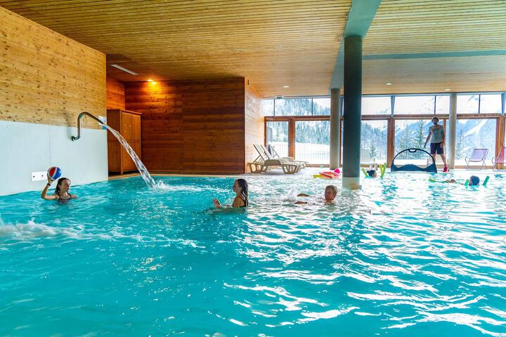 Pool 60 of 91