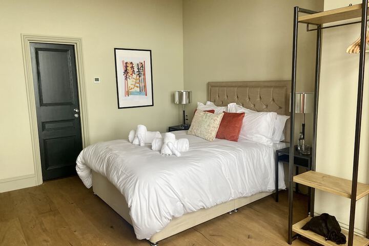 Room 2 of 45