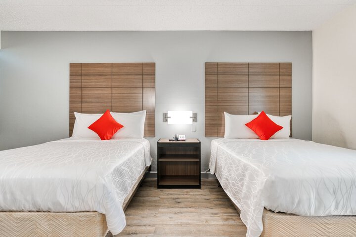 Basic 2 Double Beds (6 of 7)