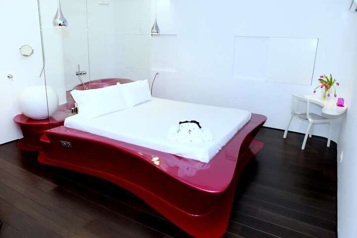Room 18 of 56