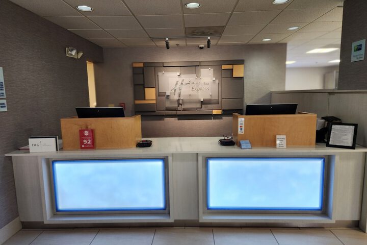 Hotel Interior 3 of 37