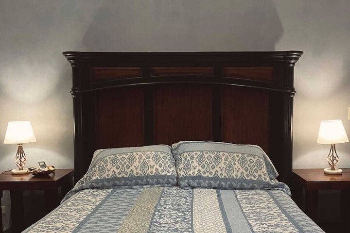 Room 13 of 61