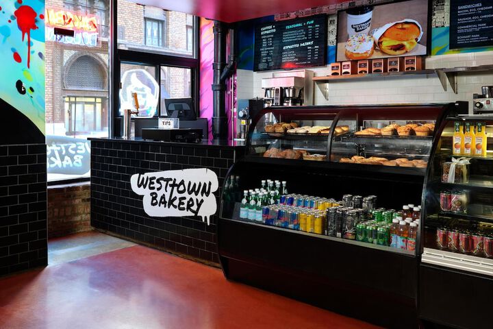 Snack bar