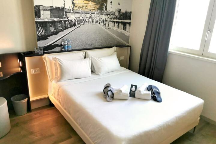 Room 26 of 58