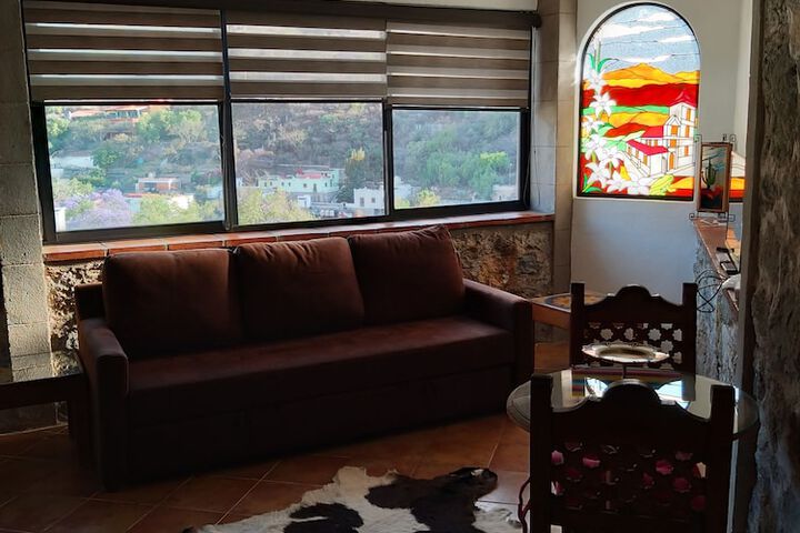 Room 21 of 45