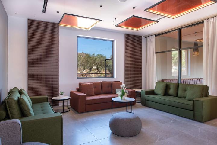 Lobby Entry