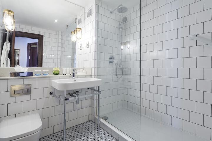 Bathroom Interior Photo
