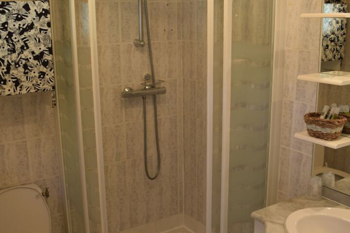 Bath Photo