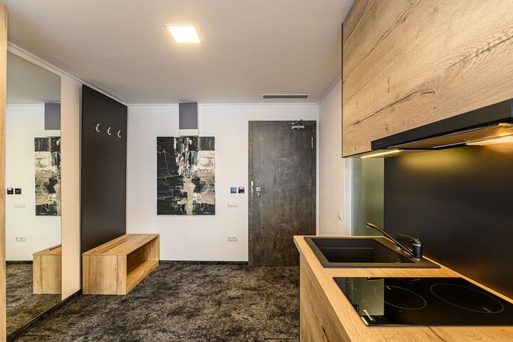 Room 36 of 131