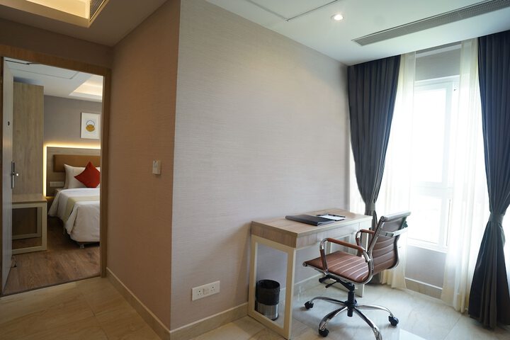 Room 16 of 54
