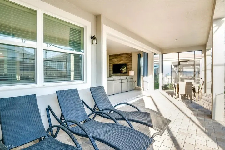 Terrace/Patio 8 of 23