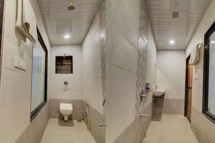 Room 19 of 22