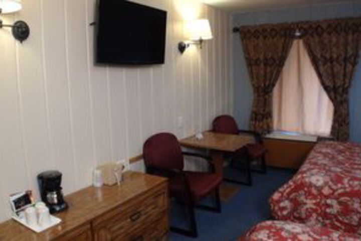 Room 45 of 48