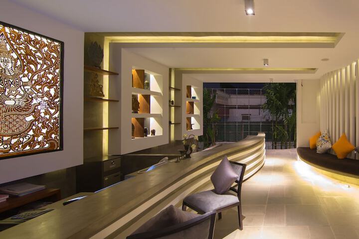 Hotel Interior 8 of 169