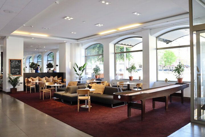 Lobby Entry