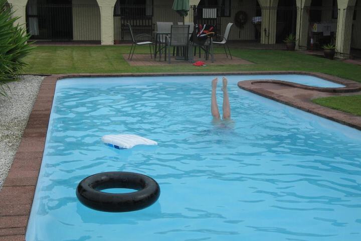 Pool 47 of 58