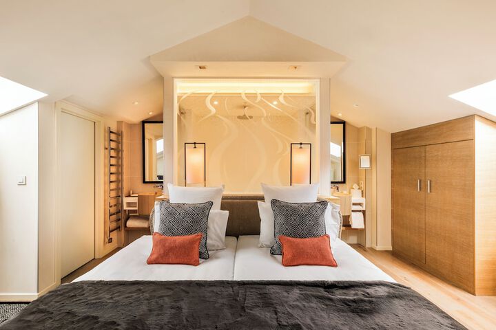 Room 18 of 71