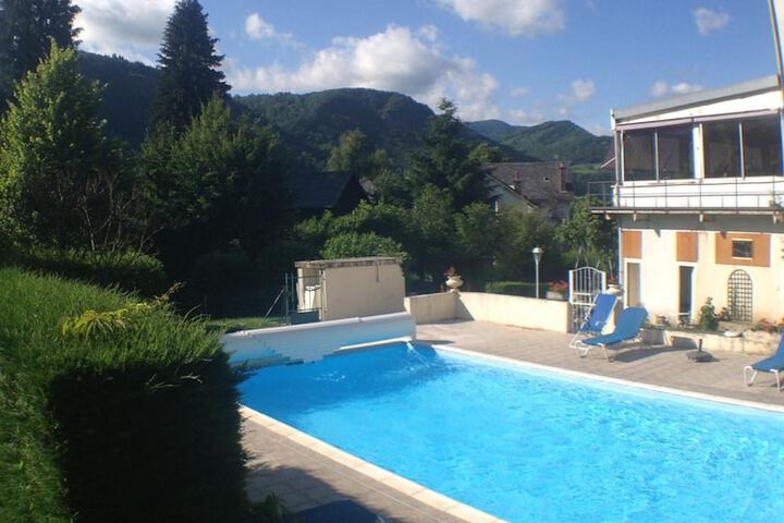 Pool 29 of 63