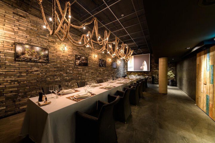 Dining 122 of 179