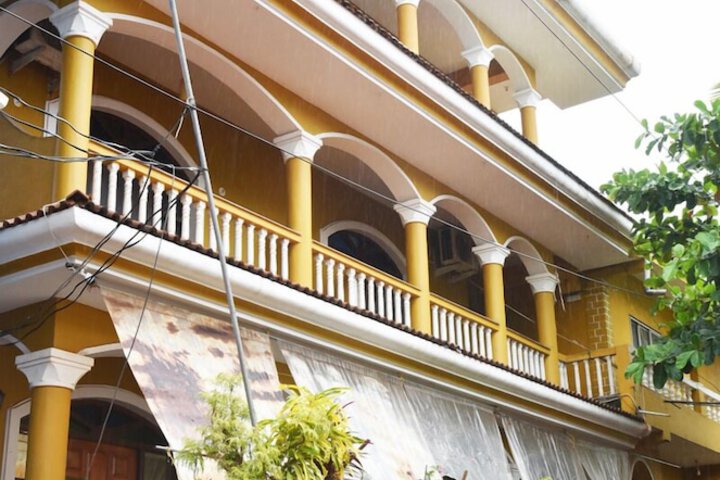 Hotel 2 of 7