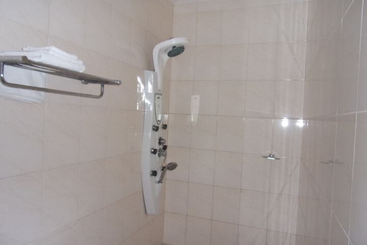 Clean Restrooms