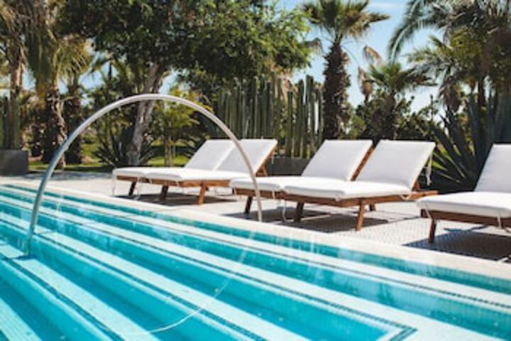 Pool 2 of 3