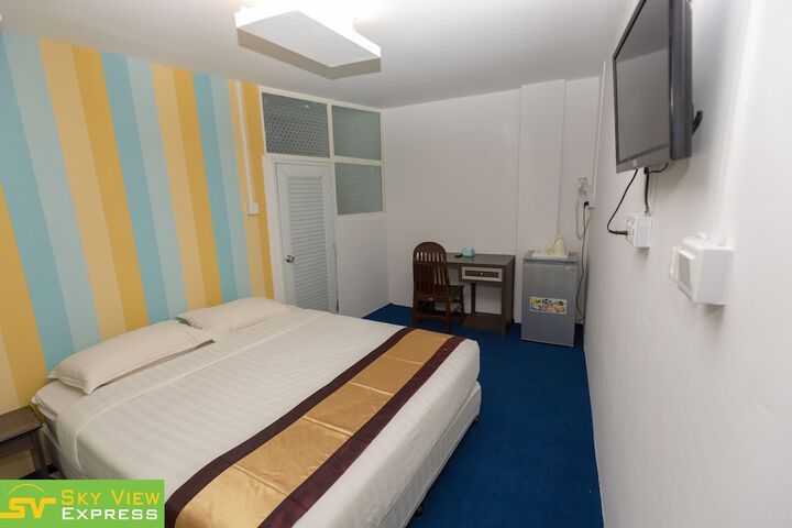 Room 34 of 78