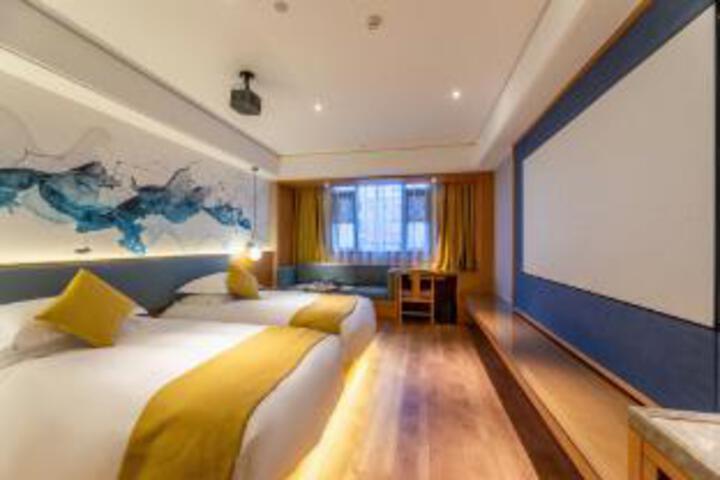 Room 21 of 23