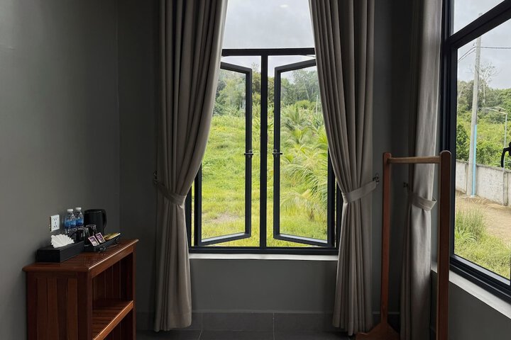 Room 15 of 40
