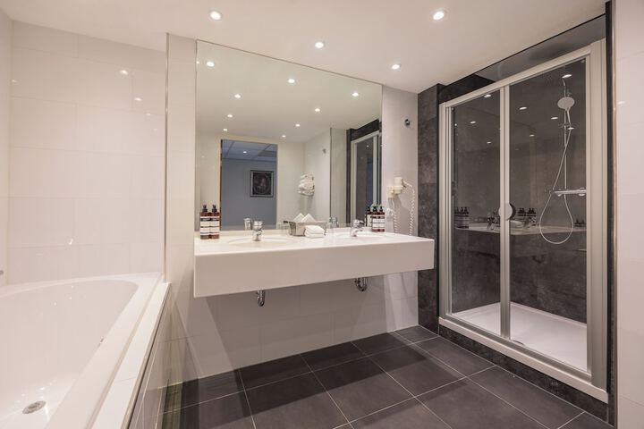 Bathroom Interior Photo