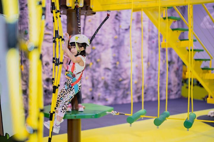 Childrens Activities 77 of 113