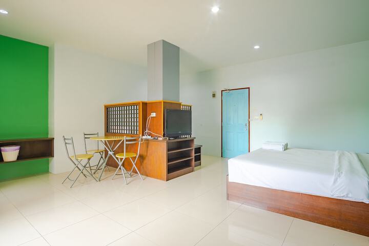 Room 19 of 53