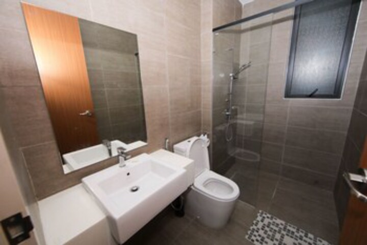 Room 2 of 15