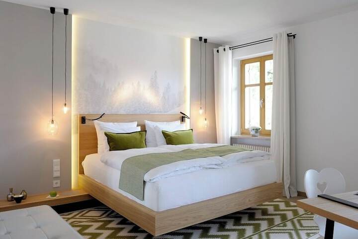 Room 55 of 140
