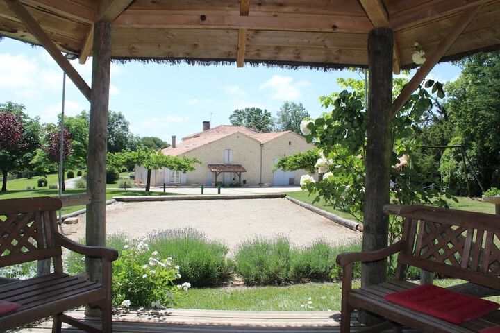 Terrace/Patio 18 of 25