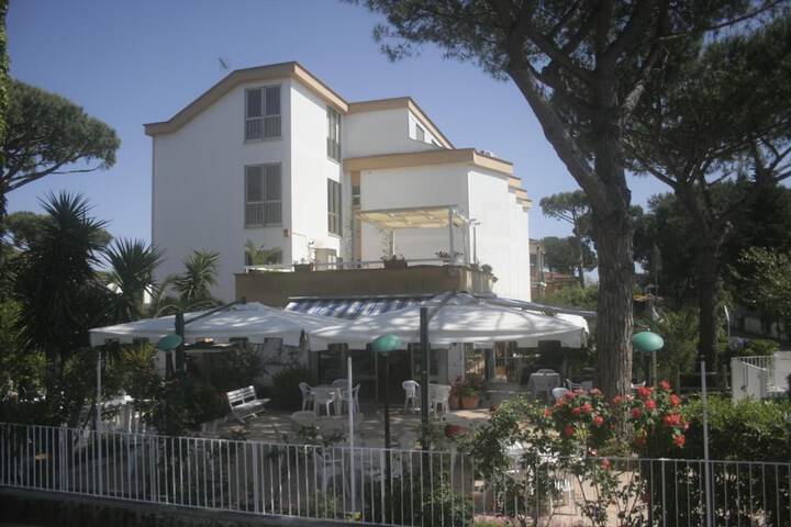 Hotel 50 of 59