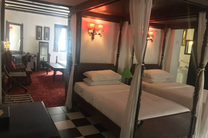 Room 8 of 56