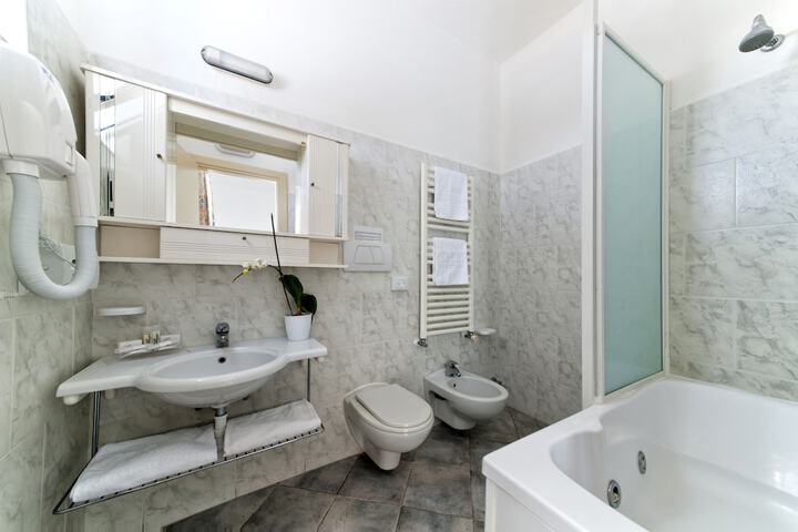 Clean Restrooms