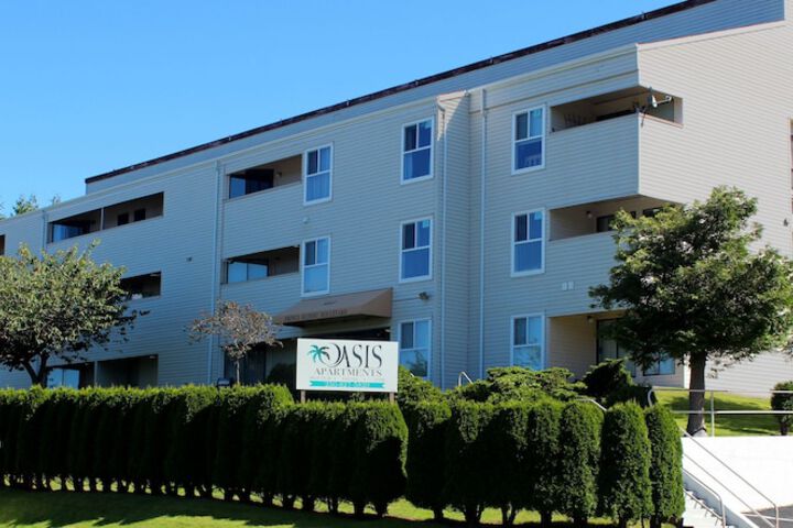 Oasis Apartments