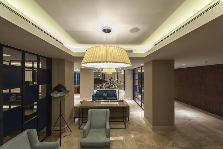 Hotel Interior 8 of 101