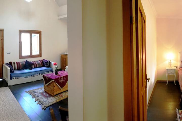 Room 58 of 144