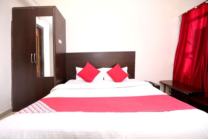 Room 8 of 24
