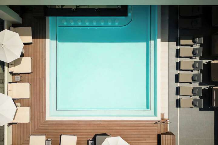 Pool 57 of 91
