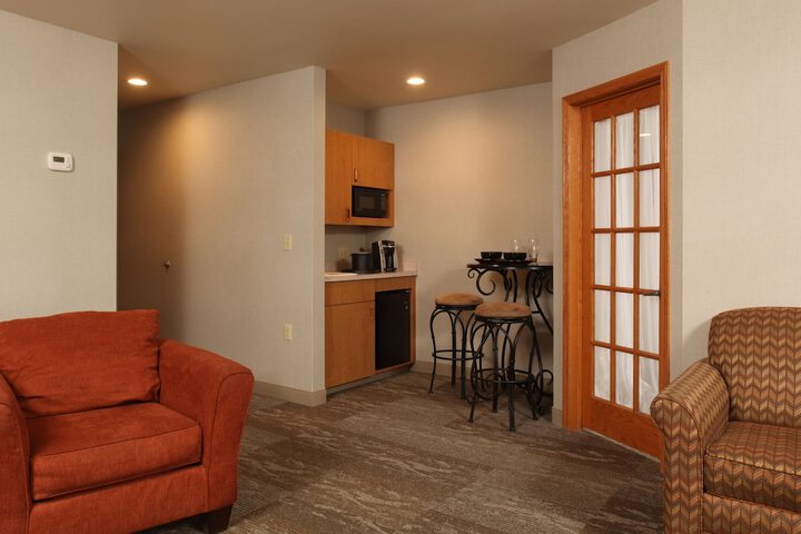 Room 84 of 261