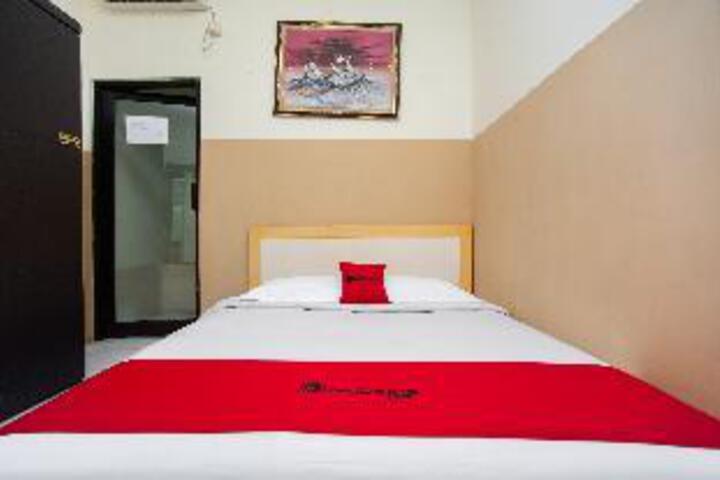 Room 17 of 17