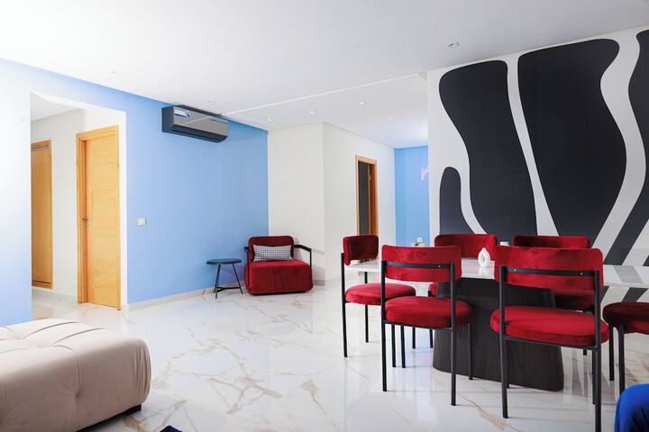 Room 37 of 47