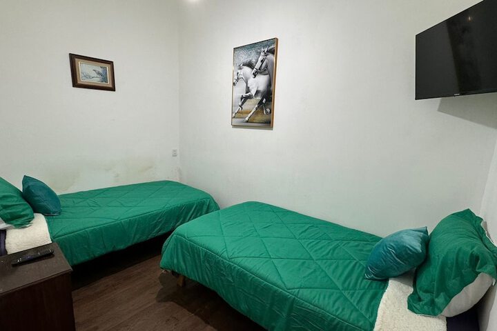 Room 16 of 96