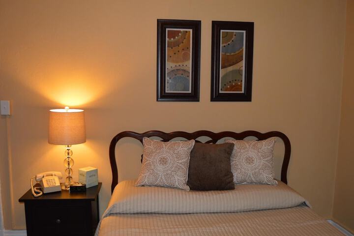 Room 18 of 35